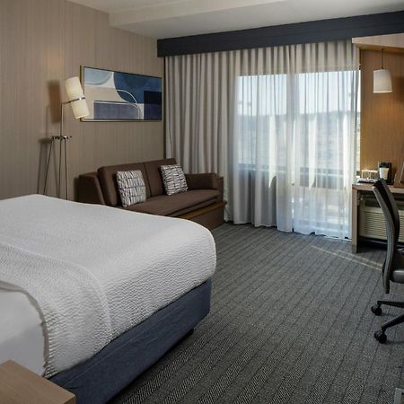 Courtyard By Marriott Jackson Airport/Pearl Hotel Eksteriør billede