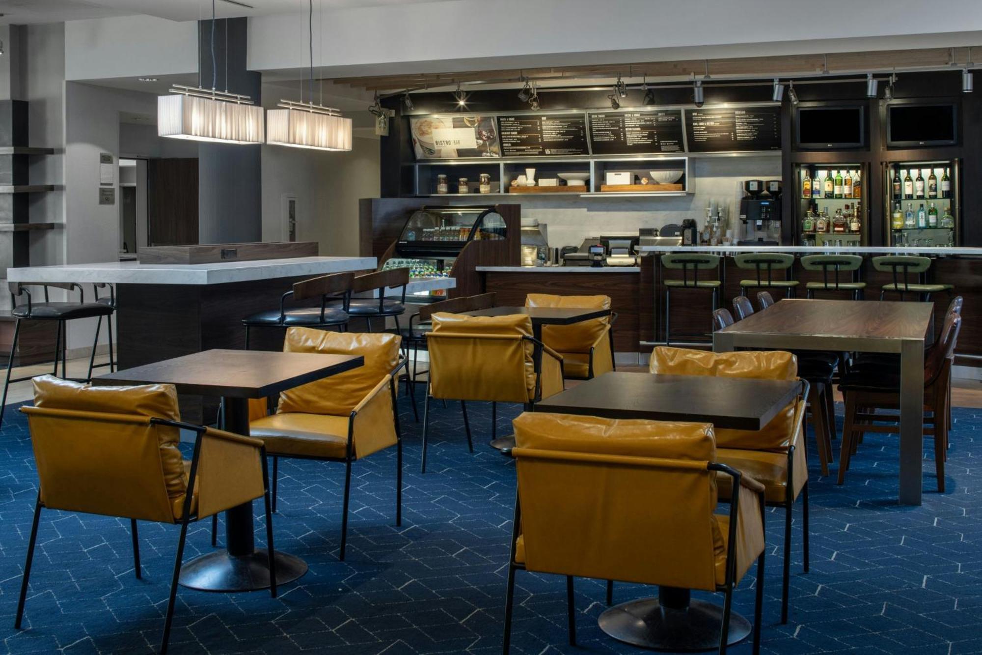 Courtyard By Marriott Jackson Airport/Pearl Hotel Eksteriør billede